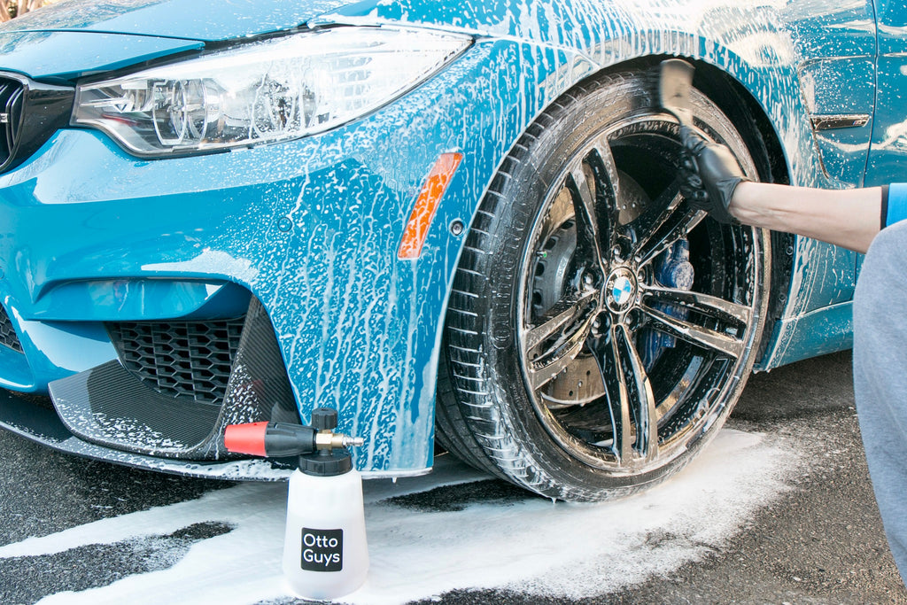 Heavy Duty Tire & Interior Brush